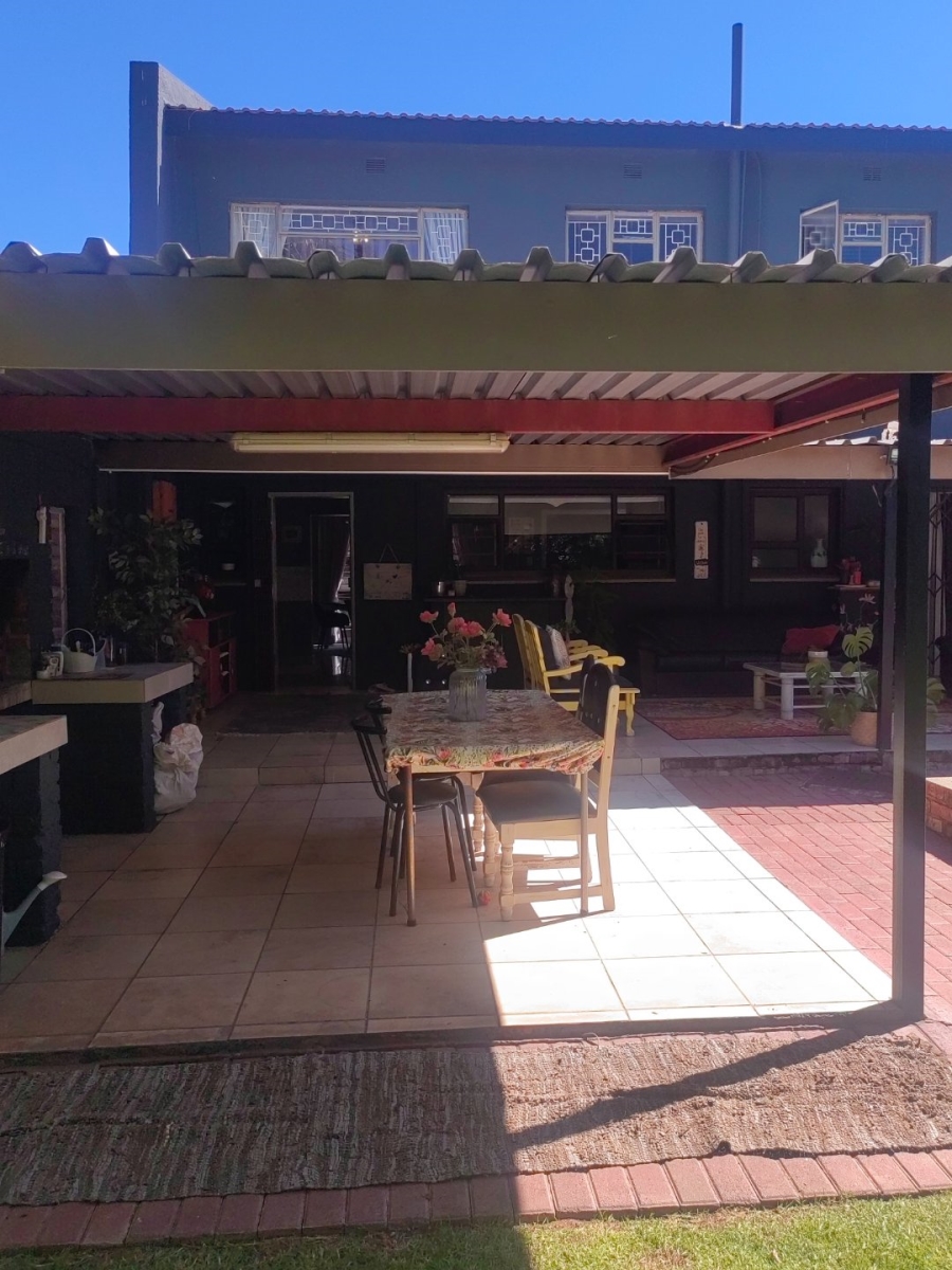 4 Bedroom Property for Sale in Hillcrest Northern Cape